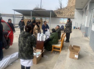 临夏J9.COM集团持续向积石山地震灾区捐赠提供给急接济物资和发展增援工作